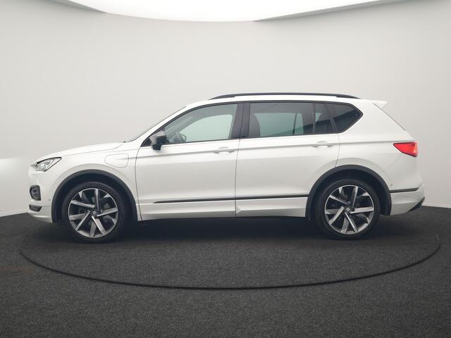 Seat Tarraco 1.4 TSI e-Hybrid FR Business Intense PHEV 245pk | Trekhaak Af Fabriek | Adaptive Cruise | 360 Camera | Sportstoelen Memory & Verwarmd | Keyless | Blis | Stuur Verwarmd | Apple Carplay | Navigatie | DAB | 20"L.M | Plug In Hybrid |