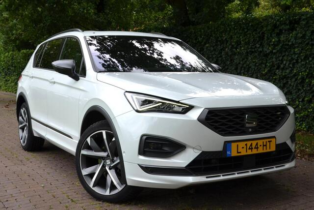Seat Tarraco 1.5 TSI FR Business Intense Automaat/Navi/Pdc/Ecc/Panoramadak/Stoel & Stuurverwarming/Trekhaak elektrisch uitklapbaar/Virtual dashboard/ Elektrisch Stoelen met Memory functie/20-Inch Lmv/Beats Pack