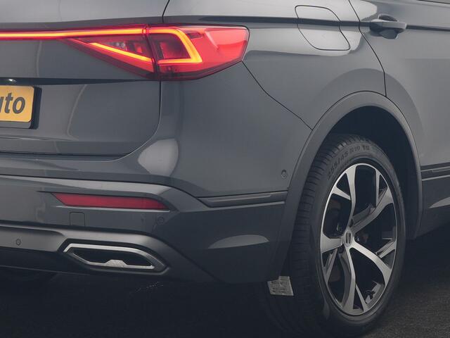 Seat Tarraco 1.4 TSI e-Hybrid FR Business Intense PHEV 245pk Dealer O.H. | Trekhaak Af Fabriek | Panodak | Adaptive Cruise | 360 Camera | Sportstoelen Memory & Verwarmd | Keyless | Blis | Stuur Verwarmd | Apple Carplay | Navigatie | DAB | 19" L.M | Plug In Hybrid