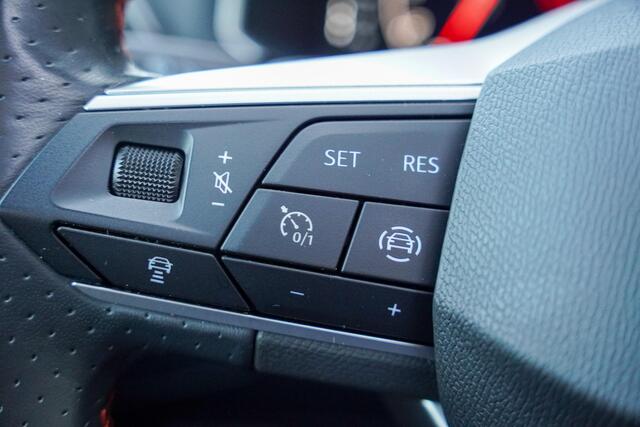 Seat Tarraco 1.5 TSI 150PK FR Business Intense DSG BEATS AUDIO Panoramadak AppleCarplay/Android Auto