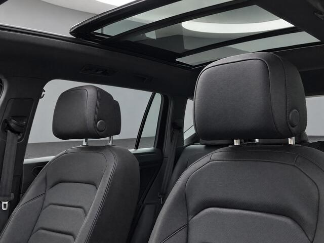 Seat Tarraco 1.4TSIe-Hybrid 180kW/245PK PHEV FR · Panoramadak · Leder · Trekhaak · Stoel & Achterbank verwarming · Apple/Android Car Play ·