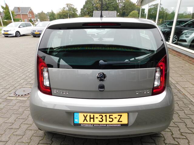 Skoda CITIGO 1.0 60PK AMBITION!! All-in Prijs! CRUISE! 1 jaar g