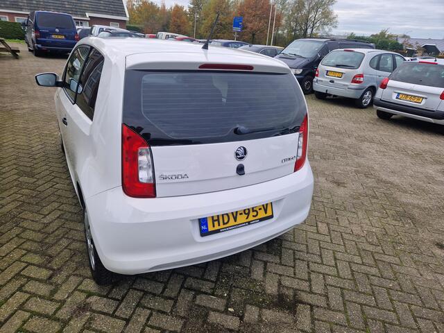 Skoda CITIGO 1.0i "Ambition" Airco + Navi - Isofix - Apk