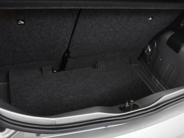 Skoda CITIGO 1.0 Greentech Ambition | Airco | Cruise control | Bluetooth | Radio/CD | Lichtsensor | LED | Elektrische ramen | Centrale vergrendeling afstand bediend | Origineel NL