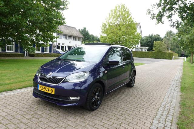 Skoda CITIGO 1.0 Greentech Style | Panorama dak | Cruise Control | Airco | PDC | Bluetooth |