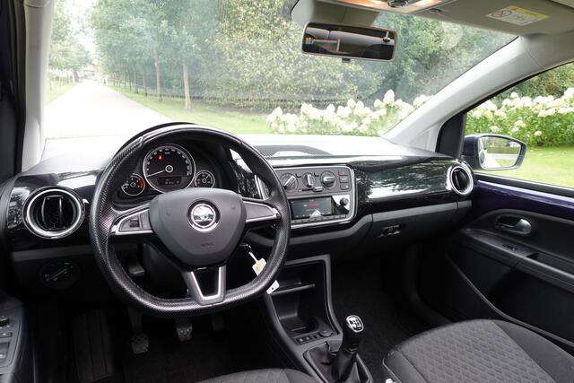 Skoda CITIGO 1.0 Greentech Style | Panorama dak | Cruise Control | Airco | PDC | Bluetooth |
