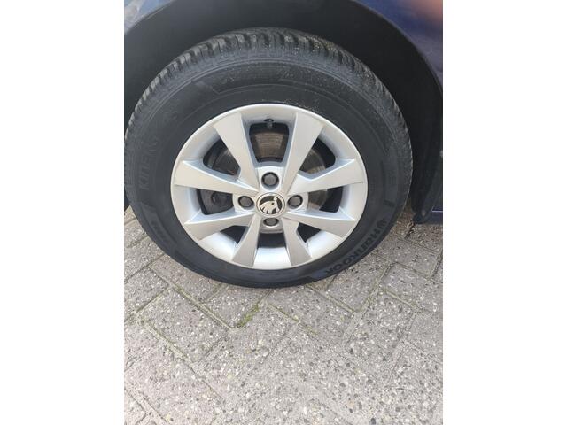 Skoda CITIGO 1.0 60pk Greentech Ambition, Airco, Lichtmetalen velgen, Cruise control