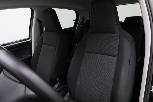 Skoda E-Citigo e-iV EV Style 83 pk | Stoelverwarming | Parkeersensoren achter | Cruise Control | Verwarmbare voorruit