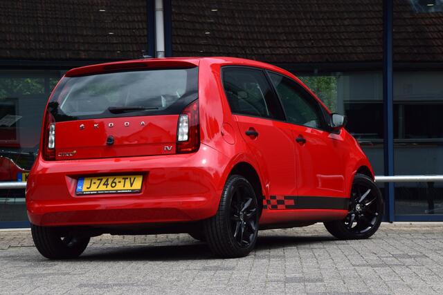 Skoda E-Citigo e-iV EV Ambition | Volledig Elektrisch | Org. NL | BOVAG Garantie | Stoelverwarming | PDC Achter | Climate Control | 16'' Velgen | DAB Radio | Bluetooth Telefoonverbinding |