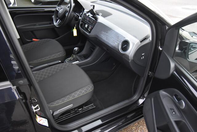 Skoda E-Citigo e-iV EV Style , ACCU 91.6% , CLIMATR , CR CONTR , PDC A , LMV16 , V STOEL VERW ,