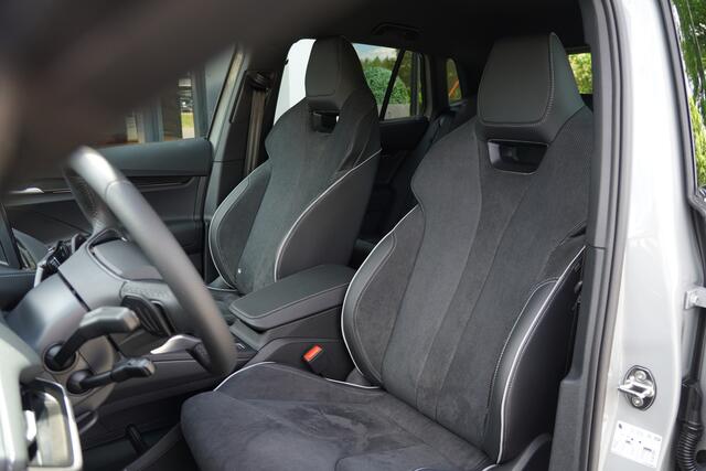 Skoda Elroq 85/285pk Sportline|2025|Trekhaak|20"LMV|Head-up|Cruise+ACC|360camera|Stoel+Memory|Canton|Keyless