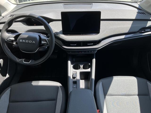 Skoda Elroq 55 Selection 170 PK | Achteruitrijcamera | Wireless Carplay & Android auto | 19" lichtmetalen velgen |