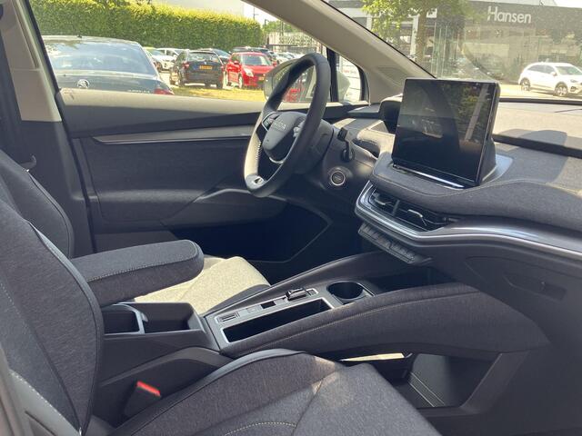 Skoda Elroq 85 Business Edition Tour 286 PK | Business Upgrade Clever | 20" lichtmetalen velgen | Navigatie | ¤ 2.950 Tourvoordeel |