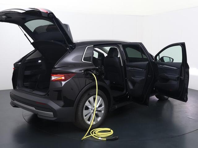 Skoda Elroq 60 Business Edition Tour 204 PK | Business Upgrade Clever | 19" lichtmetalen velgen | Navigatie | ¤ 2.950 Tourvoordeel |