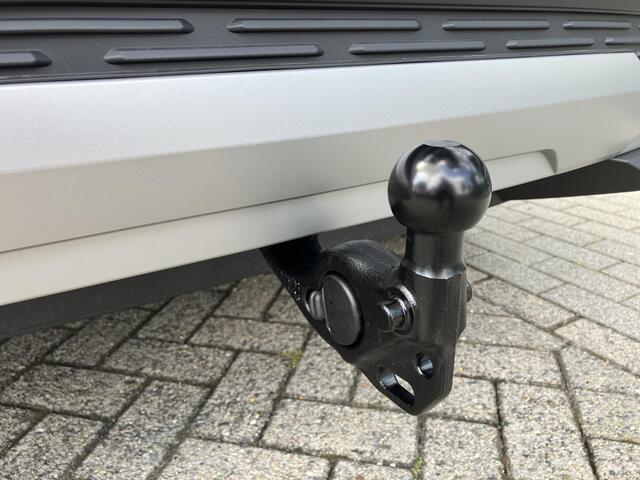 Skoda Elroq 60 Business Edition Tour 204 PK | Trekhaak | Business Upgrade Clever | 19" lichtmetalen velgen | Navigatie | ¤ 2.950 Tourvoordeel |