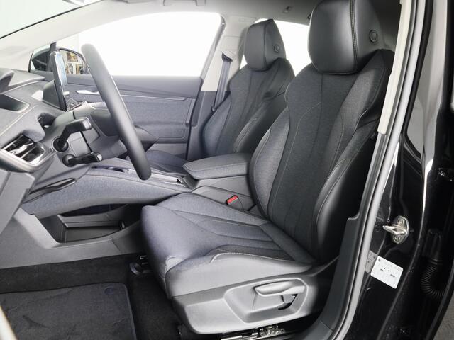 Skoda Elroq 60 Business Edition - Tour 204pk | Trekhaak | 21 inch Black | Stoelverwarming | Adaptive Cruise Control | Blind Spot