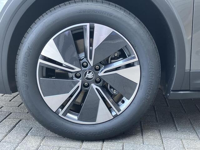 Skoda Elroq 85 Business Edition 286 PK | Trekhaak | 19" velgen | Frunk | Dodehoek sensor |