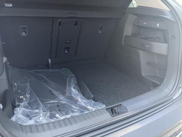 Skoda Elroq 85 Business Edition 286 PK | Trekhaak | 19" velgen | Frunk | Dodehoek sensor |