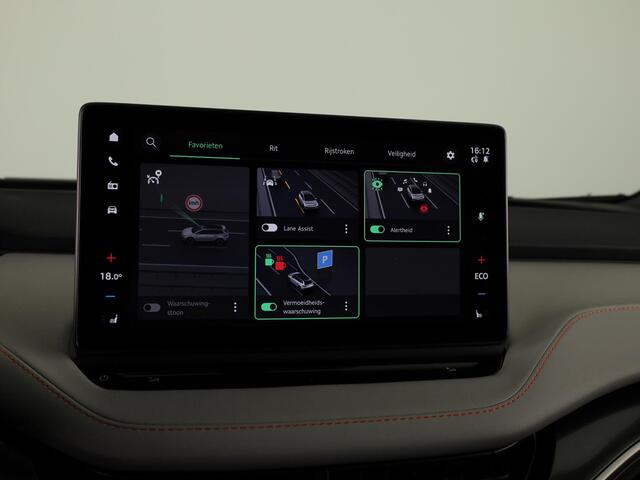 Skoda Elroq 60 Business Edition | elektr. achterklep | Matrix LED | Travel Assist | Stuur - en stoelverwarming |