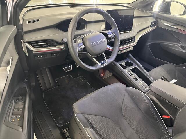 Skoda Elroq 85 Sportline Soh 100% Carplay ACC Trekhaak
