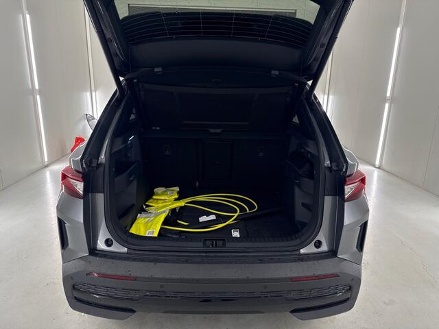 Skoda Elroq 85 Sportline Soh 100% Carplay ACC Trekhaak