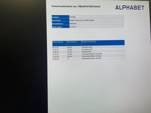 Skoda Enyaq 60 - Panorama, Carplay, Stoelverwaming, Leer, Cruise