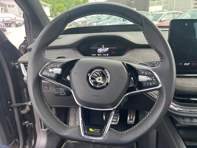 Skoda Enyaq iV Coupé 80 RS / Full option! / Trekhaak / Panoramadak / Camera / Head-up / 20'' / Keyless / Sfeerverlichting / Elektr. stoelen / Canton Audio / Stuurverwarming / Warmtepomp / DAB / ACC