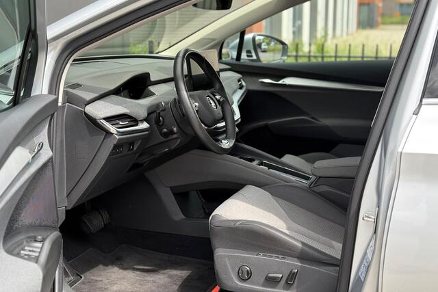 Skoda Enyaq iV 80 Limited Edition Plus - Trekhaak - Stoel/Stuurverwarming - ACC - Dodehoek - LED - Keyless - Rijklaar