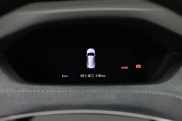 Skoda Enyaq iV Business Edition 210 kW / 286 pk | Pano | 360 Camera | Trekhaak | Side Assist | CANTON Sound | 21 inch