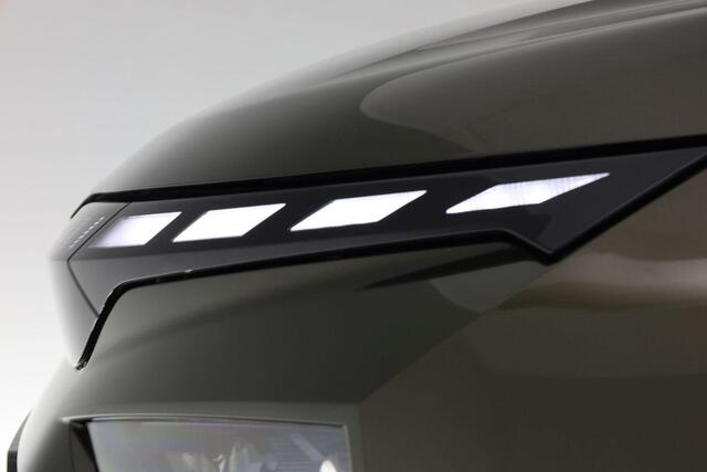 Skoda Enyaq iV Business Edition 210 kW / 286 pk | Pano | 360 Camera | Trekhaak | Side Assist | CANTON Sound | 21 inch