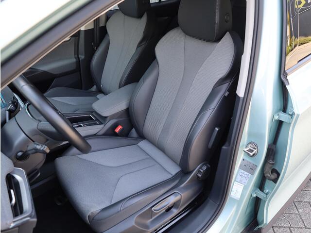 Skoda Enyaq iV 60 Keyless| Camera | Half Leer | Elektrische kofferklep | Matrix LED | Getint Glas | 19"Inch |