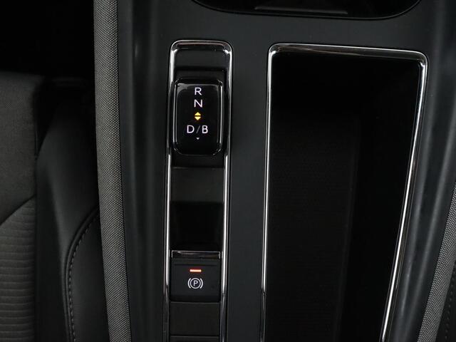 Skoda Enyaq iV 60 | Camera | Carplay | Keyless | Half leder | Navigatie | Full LED | Climate control | Cruise control | Parkeerhulp | Getint glas