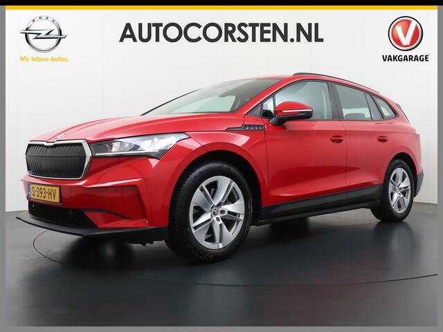 Skoda Enyaq iV 60 180pk Trekhaak Apple Carplay Android Auto Cruise Control Camera Navi Led Lmv 19" PDC 3-zone-Ecc Stoel+Bank-Verwarmd Keyless Rijstrooksensor Virtual Cockpit Bluetooth Park-assist memory Connected services 1e Eigenaar Nieuwprijs ¤48.450,- Trekgewicht 1.0
