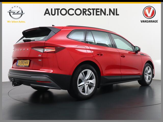 Skoda Enyaq iV 60 180pk Trekhaak Apple Carplay Android Auto Cruise Control Camera Navi Led Lmv 19" PDC 3-zone-Ecc Stoel+Bank-Verwarmd Keyless Rijstrooksensor Virtual Cockpit Bluetooth Park-assist memory Connected services 1e Eigenaar Nieuwprijs ¤48.450,- Trekgewicht 1.0