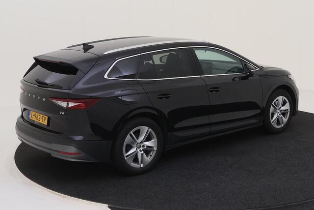 Skoda Enyaq iV 80 / Navigatie / App connect / Parkeersensoren V+A / Camera /