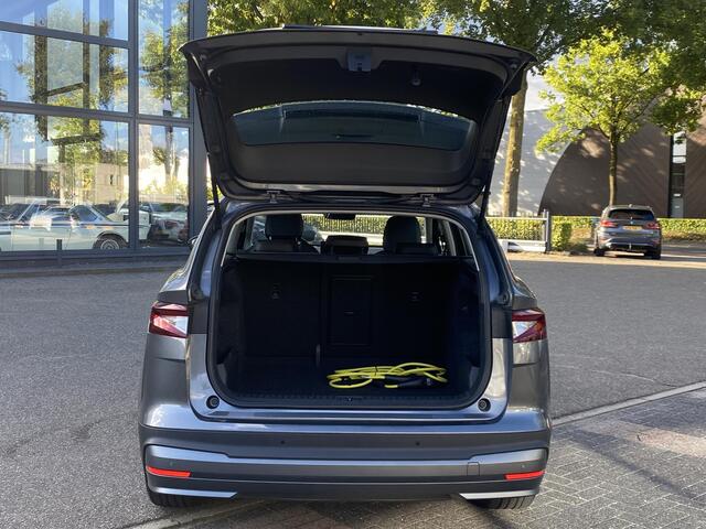 Skoda Enyaq iV 60 Private Edition VAN: 30.900,- VOOR 28.877,- UW HERFSTVOORDEEL: 2.023,- EURO | RIJKLAARPRIJS INCL. 12MND BOVAG | TOPSTAAT! | DEALER ONDERHOUDEN | 1e EIGENAAR