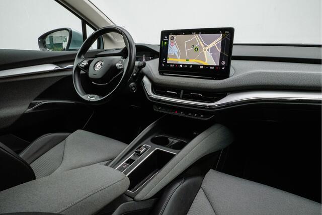 Skoda Enyaq iV 60 Trekhaak/ Stoelverwarming/ Cruise control/ DAB+/ Carplay/ 19" Lmv