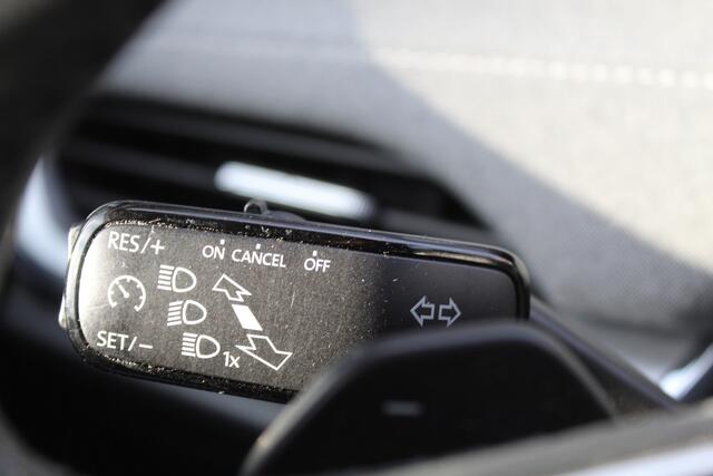 Skoda Enyaq iV 60//Carplay//Navi//Trekhaak!!