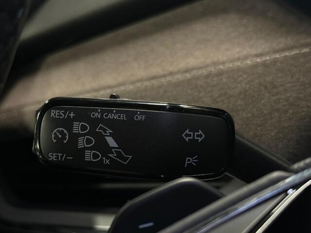 Skoda Enyaq iV 60 180 Pk Automaat | CarPlay | Stoel- & Stuurverwarming | Climate | Cruise | 20 inch | 81.080 Km!!