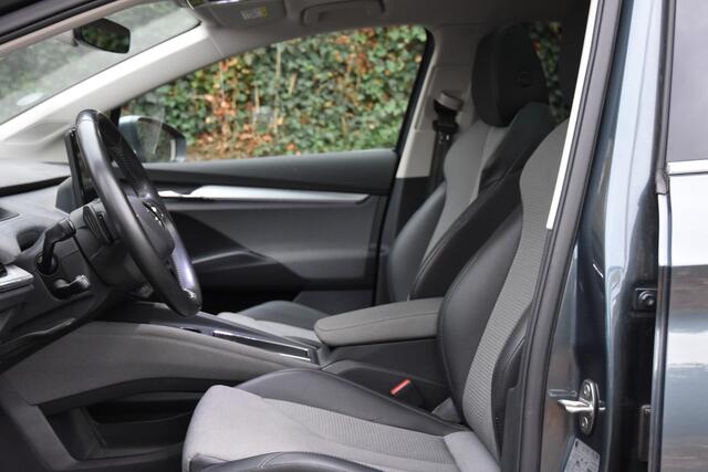 Skoda Enyaq iV 80 | SOH 92% | PANORAMADAK | TREKHAAK | CARPLAY | CAMERA