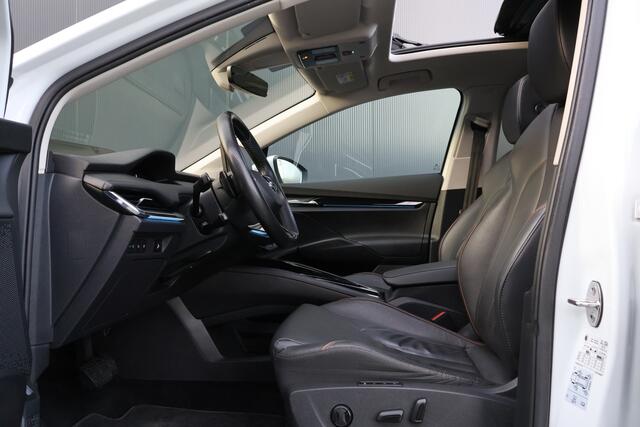 Skoda Enyaq iV 80 | Origineel NL | ¤17.767,- Netto | Camera | Panoramadak | HUD | ACC | Trekhaak | Winter Pakket | Leder |