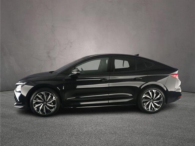 Skoda Enyaq iV Coupé 85 Sportline 286pk Automaat Trekhaak, Panoramadak, Elektrische achterklep, Adaptive cruise control, LED matrix koplampen, Achteruitrijcamera, Stuurwiel verwarmd