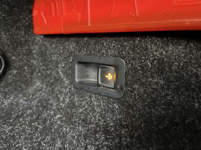 Skoda Enyaq iV 80 Sportline | PANO | TREKHAAK | 94% SOH | LEDER | 360 CAMERA |