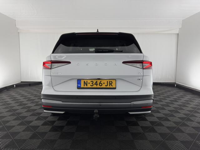 Skoda Enyaq iV 80 {SOH-90%} [ 3-Fase ] (INCL-BTW) *LEATHER-FABRIC | FULL-LED | DIGI-COCKPIT | CAMERA | KEYLESS | NAVI-FULLMAP | AMBIENT-LIGHT | ECC | HEATED-COMFORTSEATS | DAB+ | PDC | CRUISE | CARPLAY | TOWBAR | 19"ALU*