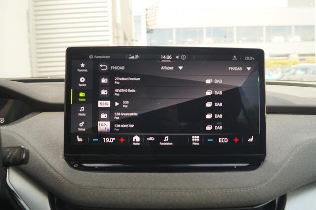 Skoda Enyaq iV 60 180pk 62kWh -PANO-LED-NAVI-ECC-PDC-ACC-