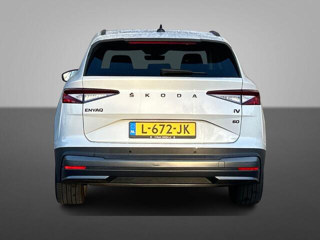 Skoda Enyaq iV 60 | Parkeersensoren achterzijde | Carplay | Navigatie | Climate Control |