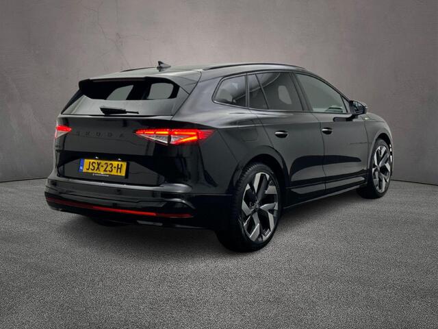 Skoda Enyaq iV 85X RS 340pk Automaat Trekhaak, Navigatie, Adaptive cruise control, LED matrix koplampen, Achteruitrijcamera, Stuurwiel verwarmd, Stoelverwarming