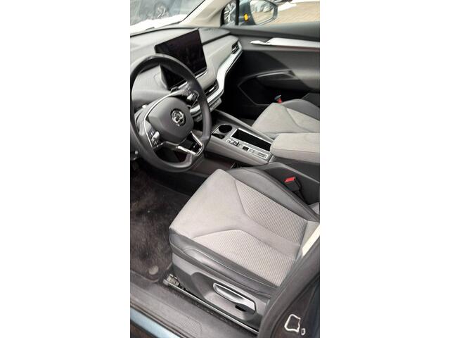 Skoda Enyaq iV 80 Assistentiepakket, Comfortpakket, Sportpakket, trekhaak elektr. uitklapbaar Wordt verwacht