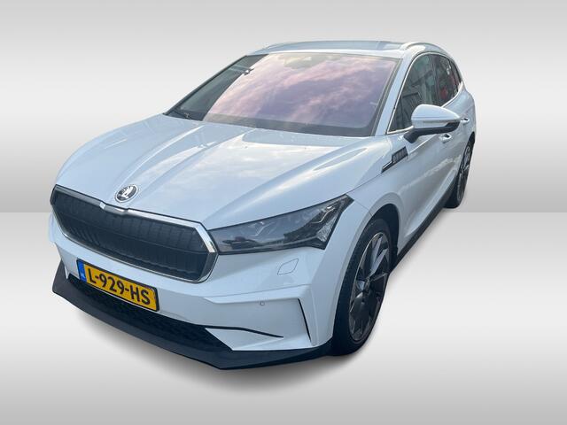 Skoda Enyaq iV 80 First Edition Lederen interieur / Camera / Trekhaak / El verstelbare zetel / Navigatie / Stuurverwarming