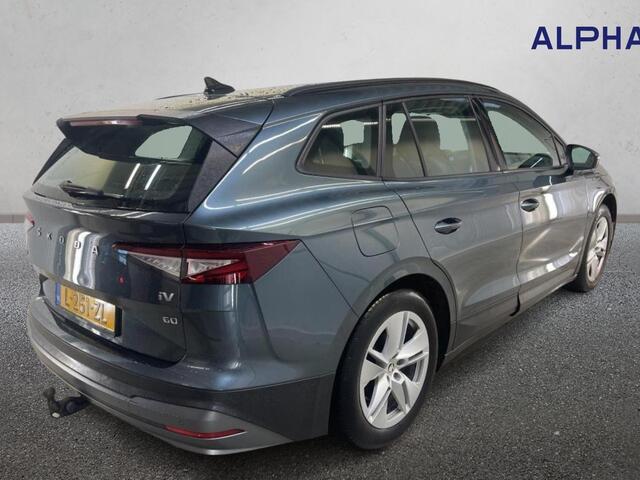 Skoda Enyaq iV 60 Airco ECC Navi Wireless Carplay Sportpack Adaptive Cruise Control Trekhaak PDC Full LED 19" Velgen Ambient light